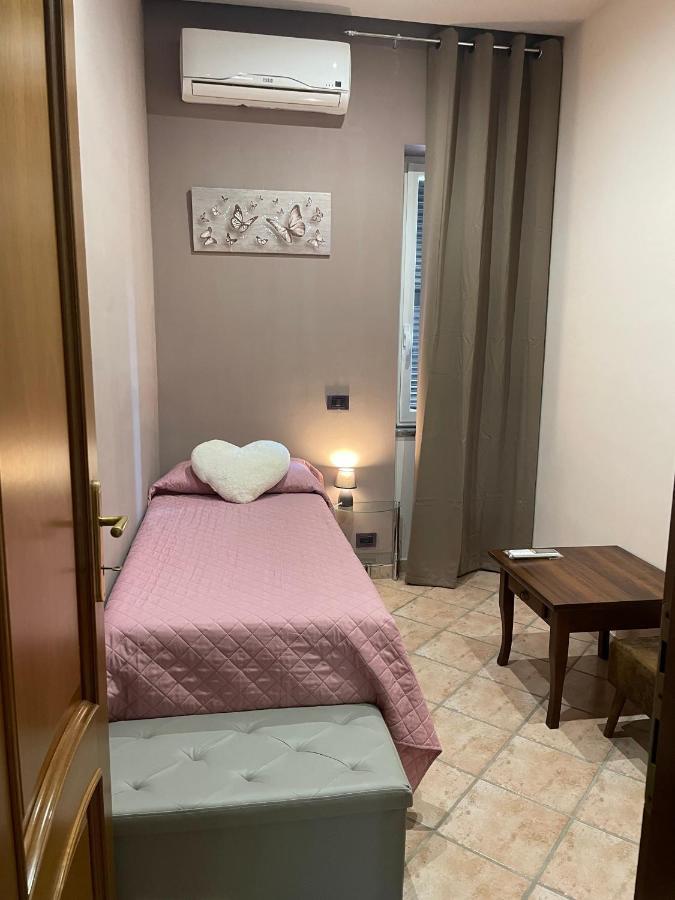 Villa Mariposa Nettuno Eksteriør bilde